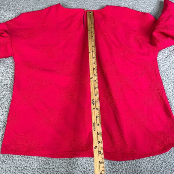 Liz Clairborne Blouse Womens M Red Floral Bell Sleeve Stretch Textured - Picture 9 of 12